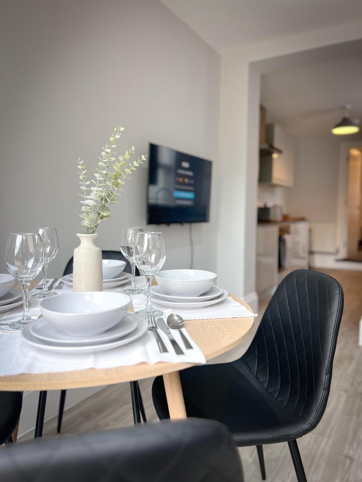 Campbells Crib Apartment Мейдстън Екстериор снимка