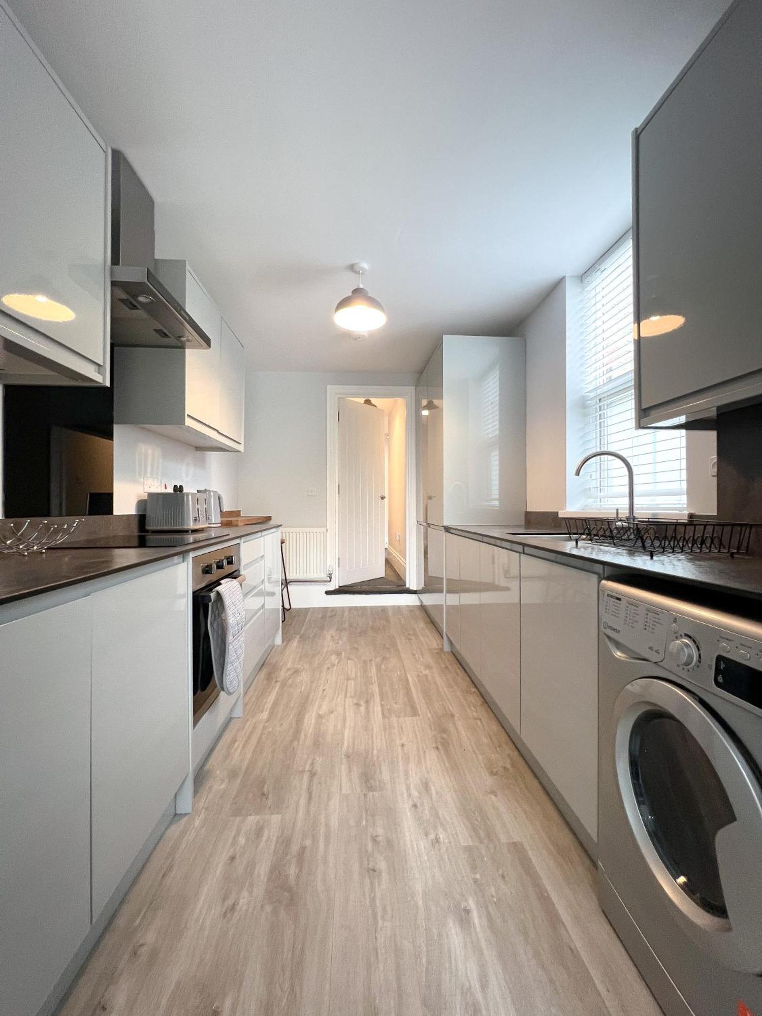 Campbells Crib Apartment Мейдстън Екстериор снимка